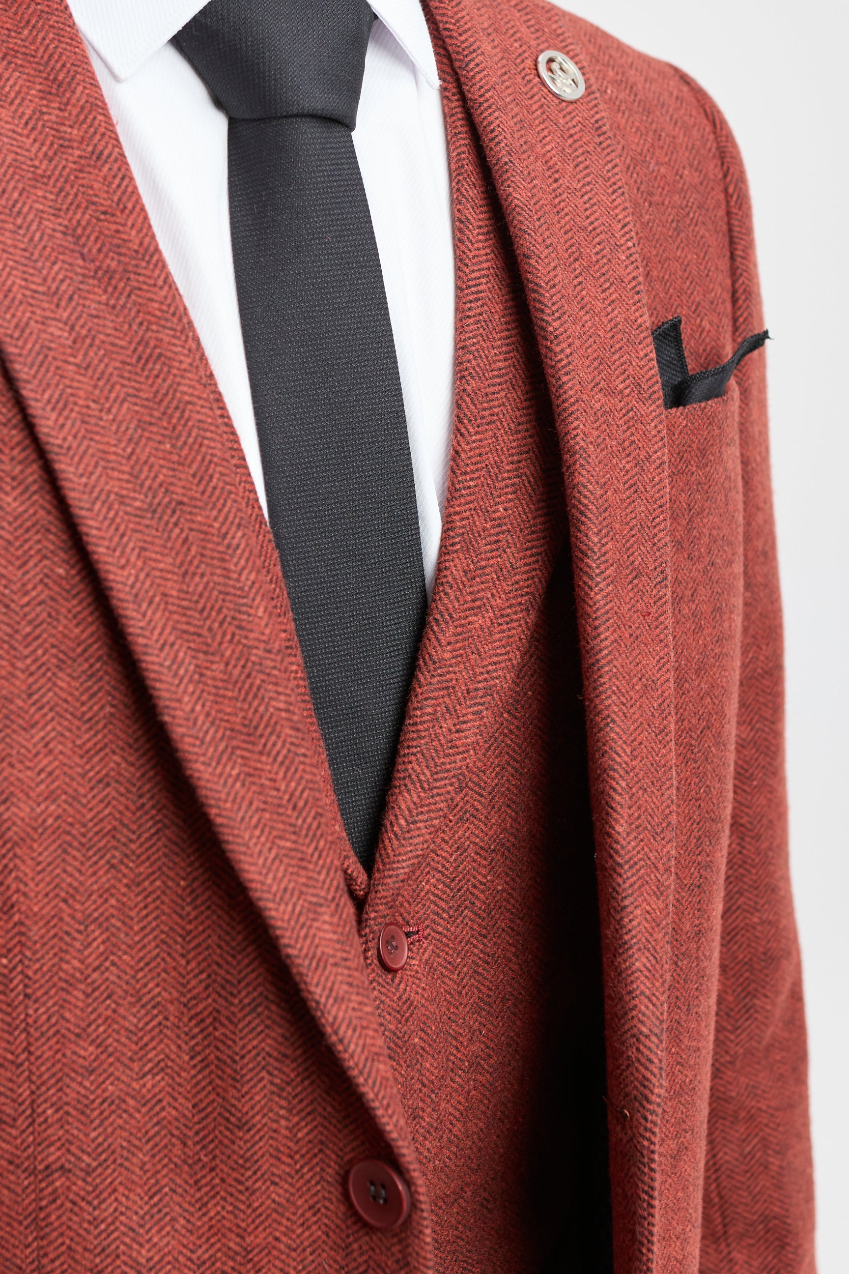Rūdžių rašto „Herringbone“ tvido trijų dalių kostiumas