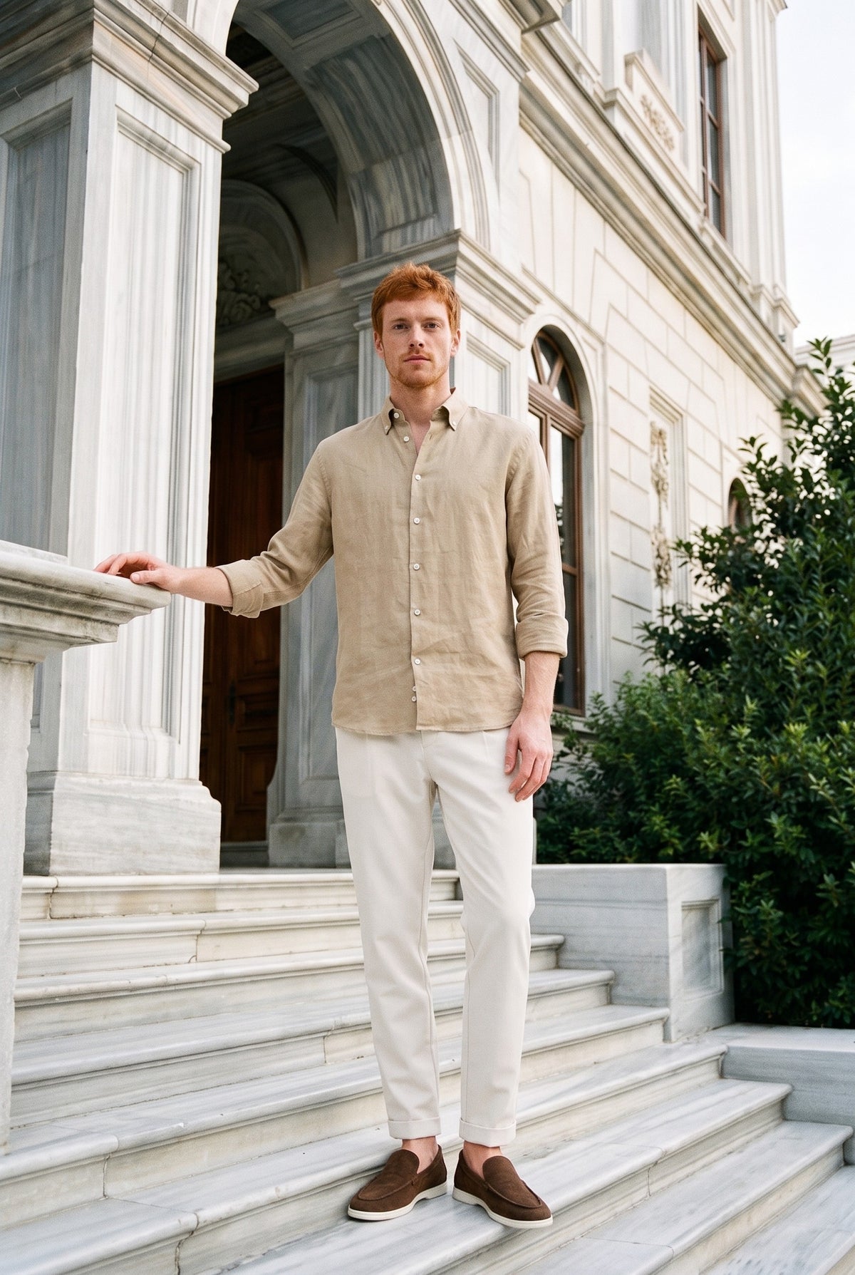 Look #1025 styled with Vyriški tamsiai smėlio spalvos gryno lino marškiniai ilgomis rankovėmis su sagomis