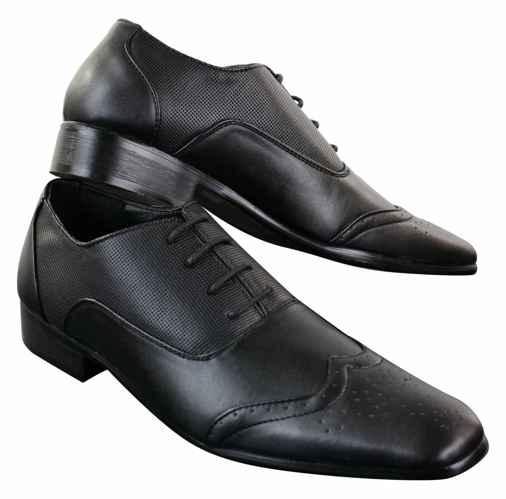 „Gio Gino 907001“ vyriški juodi, elegantiški, oficialūs, PU odos, suvarstomi „Brogues“ stiliaus „Gatsby“ itališki bateliai.