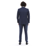 Vyriškas trijų dalių kostiumas su tamsiai mėlynu languotu kontrastingu liemenės tipo kelnių kirpimu, vestuvinis