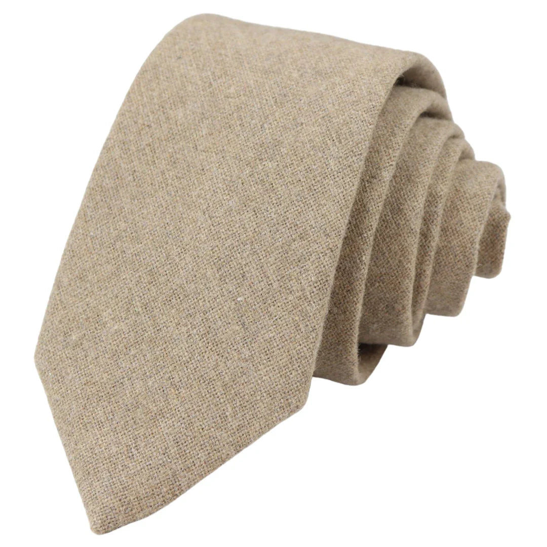 Camel Beige ąžuolo spalvos tvido kaklaraiščio formos nosinaitė su kaklaraiščiu, 2"