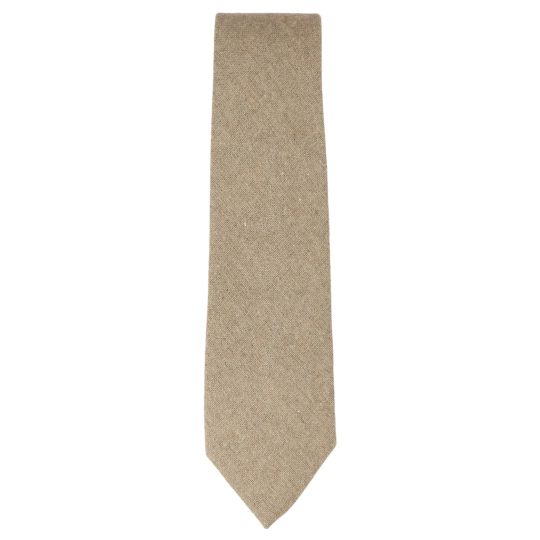 Camel Beige ąžuolo spalvos tvido kaklaraiščio formos nosinaitė su kaklaraiščiu, 2"