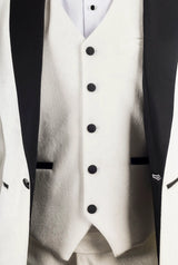 AK-24 vyriškas baltas trijų dalių aksominis vestuvinis smokingas su juodais atlapais