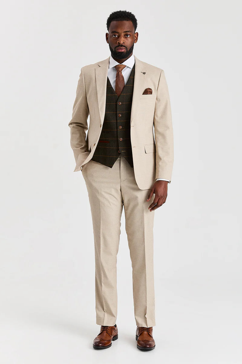 Belmont smėlio spalvos kostiumas su Harris Green Tweed liemene