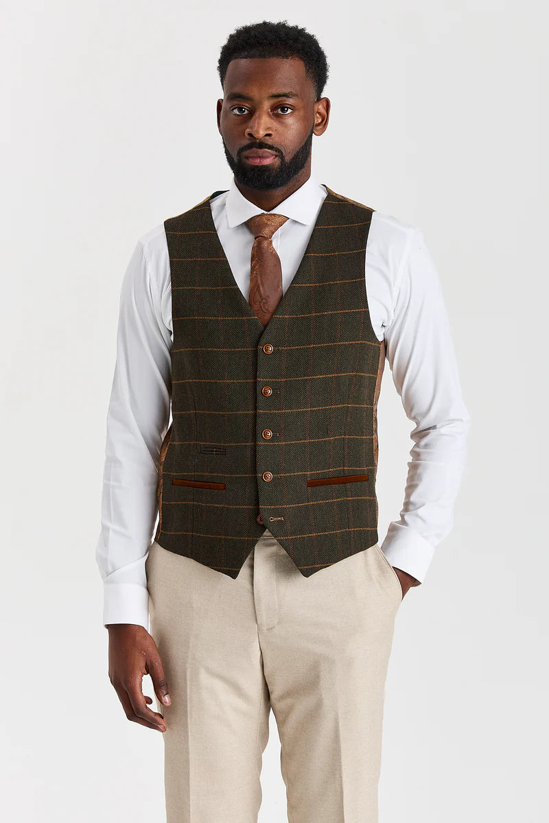Belmont smėlio spalvos kostiumas su Harris Green Tweed liemene