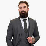 „Happy Gentleman MIROLE“ pilkas, priglundantis, trijų dalių vilnonis kostiumas