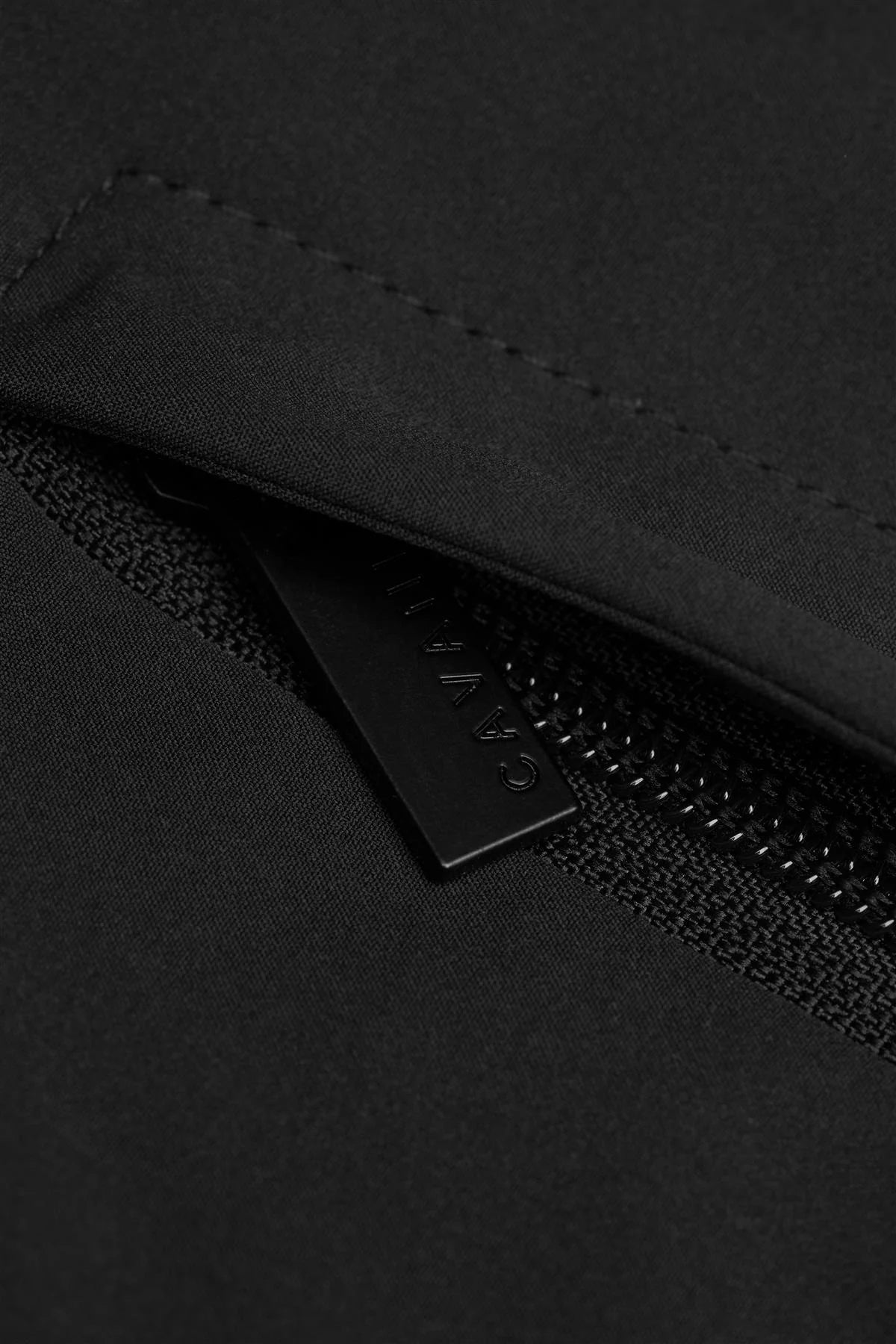 Heston - vyriškas lengvas laisvalaikio stiliaus paminkštintas juodas paltas