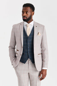 Leo smėlio spalvos kostiumas su Harris Navy Tweed liemene