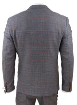 Pilkas trijų dalių kostiumas su dviguba liemene