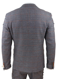 Pilkas trijų dalių kostiumas su dviguba liemene