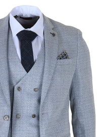 Luis - vyriškas šviesiai mėlynas languotas plonas trijų dalių kostiumas