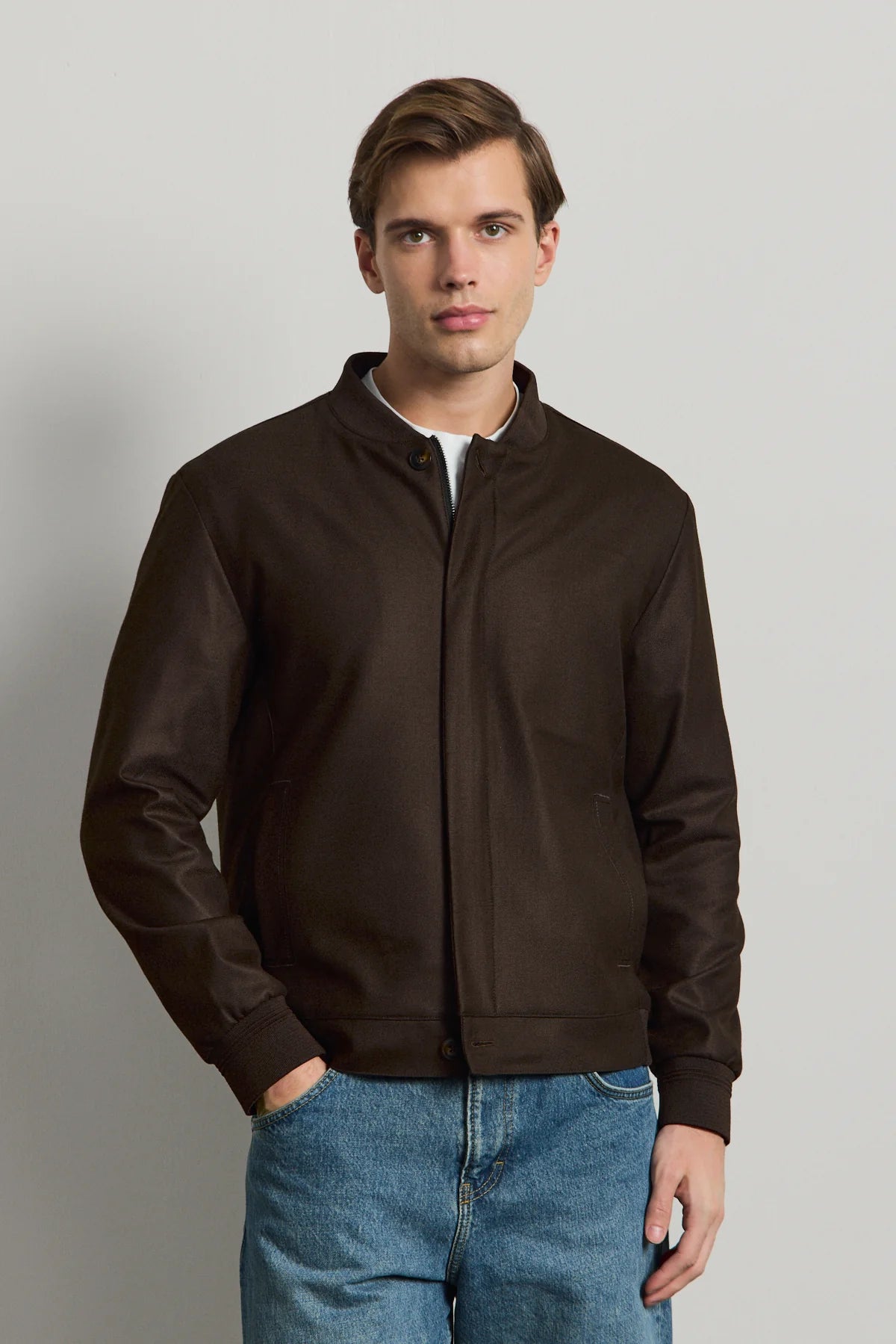 Vyriška ruda minimalistinė elegantiška bomber striukė