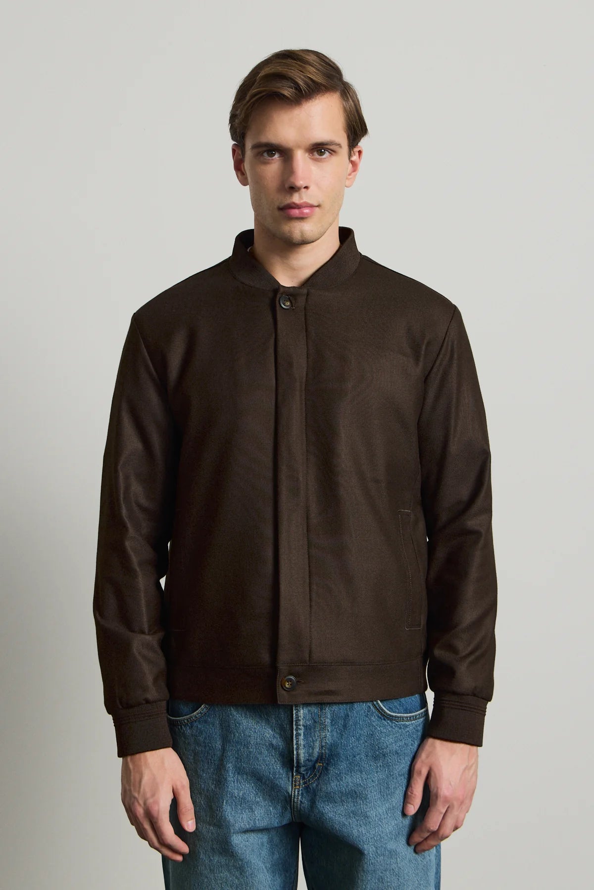 Vyriška ruda minimalistinė elegantiška bomber striukė