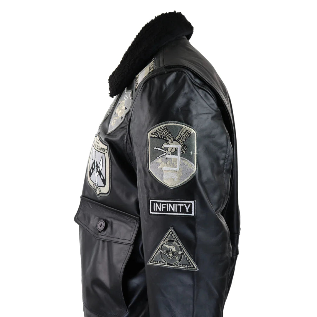 Vyriška juodai pilka „Topgun Maverick“ piloto striukė su JAV ženkleliais ir juodu kailiu, katinas Tomas